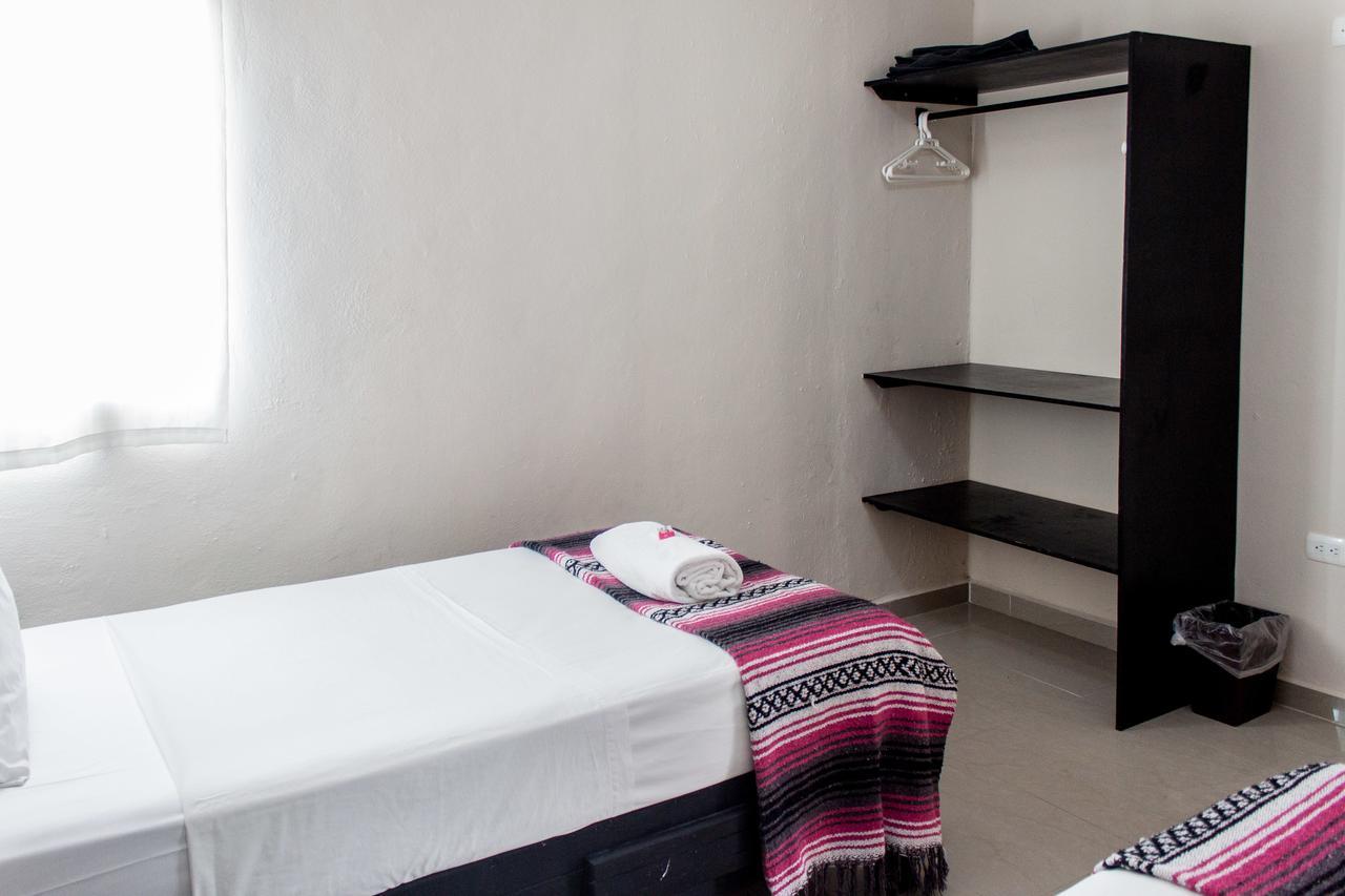 Whyz 4 You Private Rooms ปัวร์โตโมเรลอส ภายนอก รูปภาพ