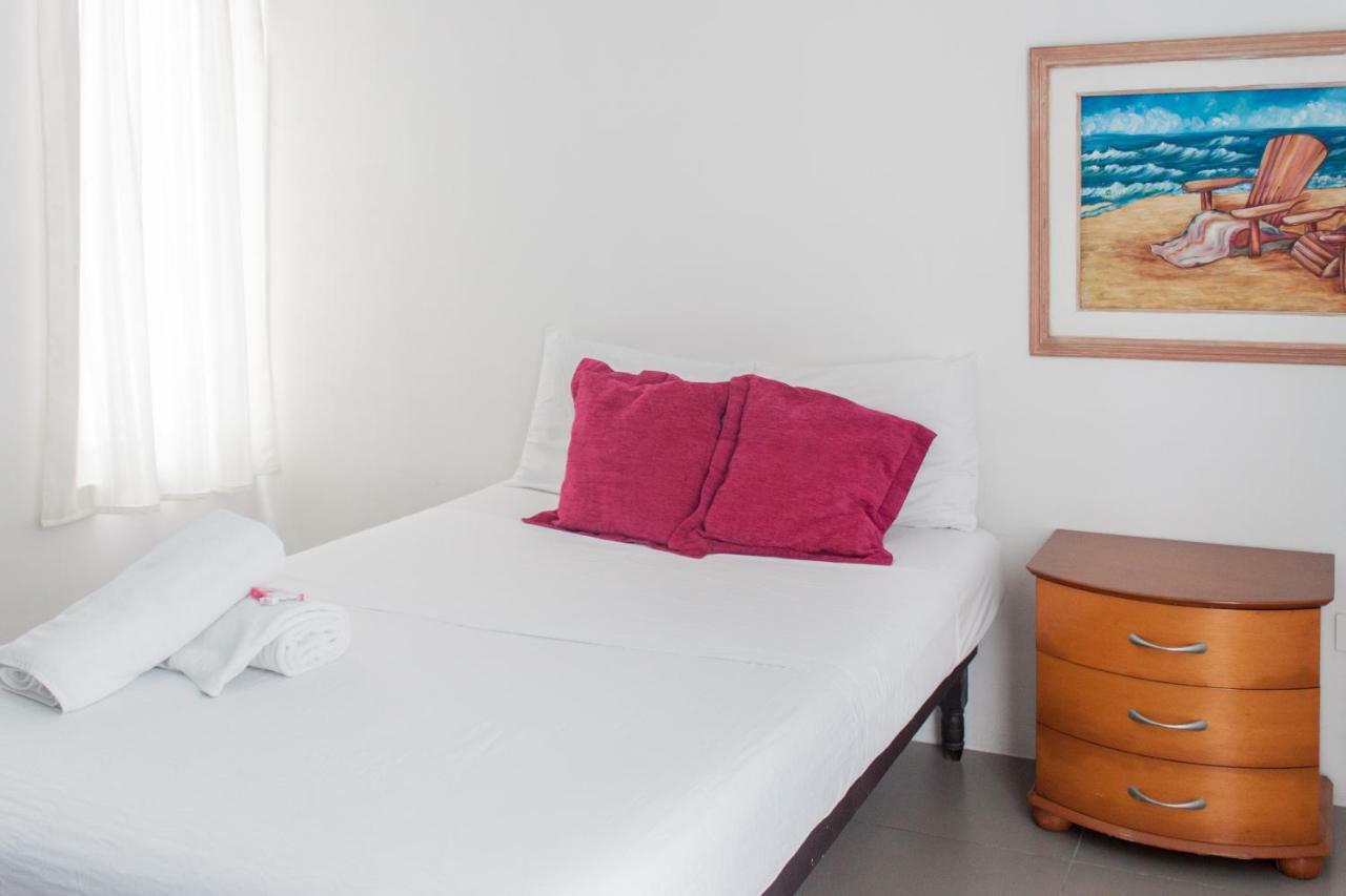 Whyz 4 You Private Rooms ปัวร์โตโมเรลอส ภายนอก รูปภาพ