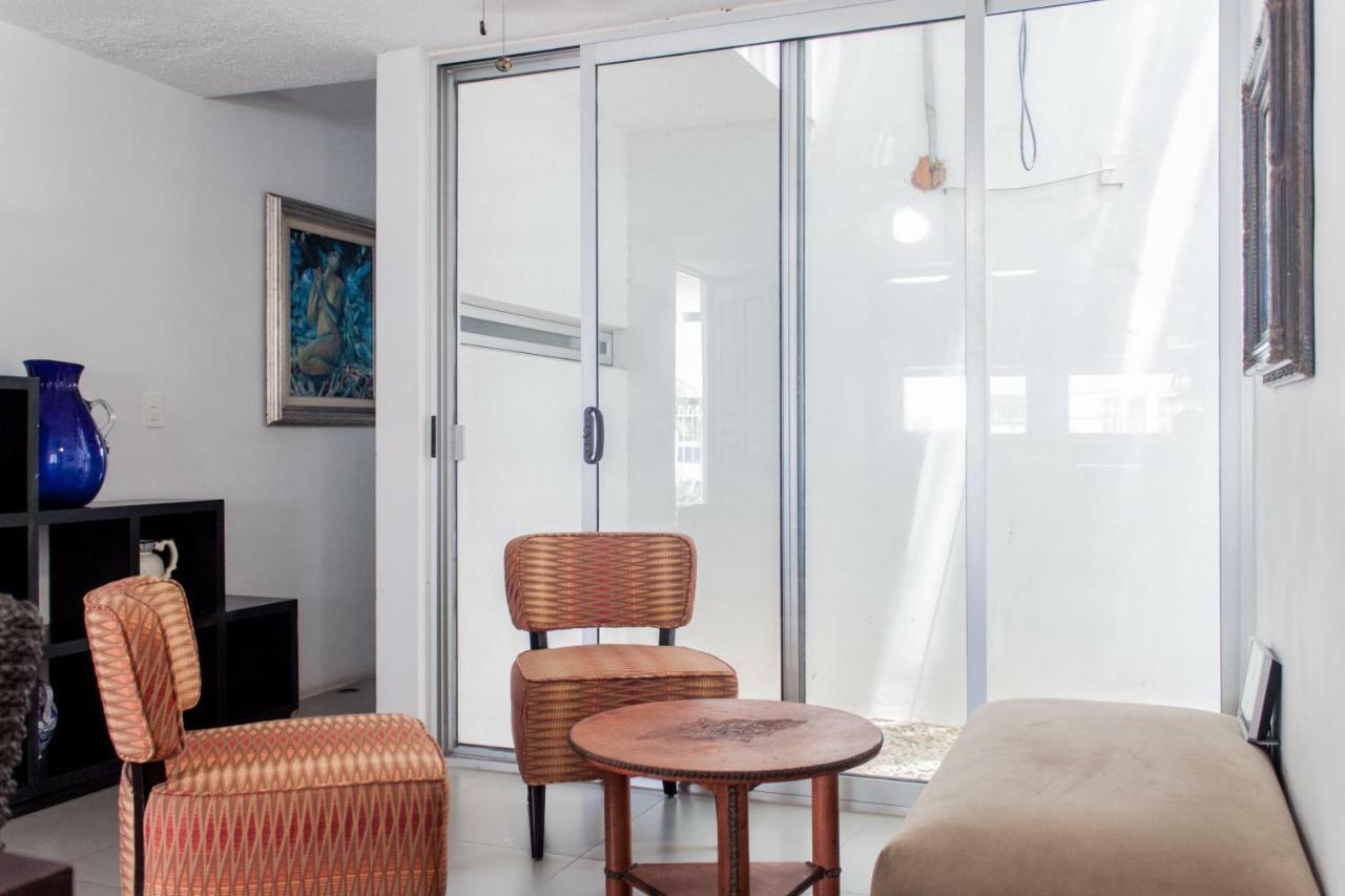 Whyz 4 You Private Rooms ปัวร์โตโมเรลอส ภายนอก รูปภาพ
